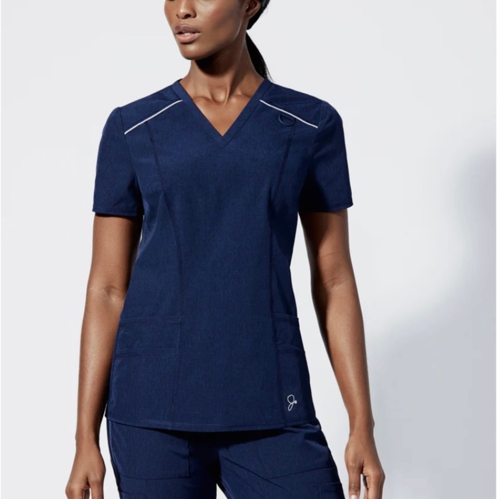 Jaanuu scrub top